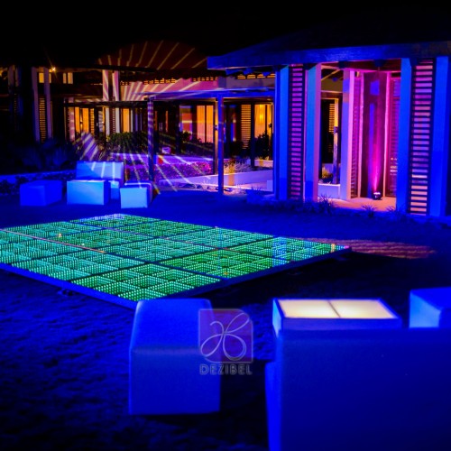 lighting-decor-with-moving-heads-2