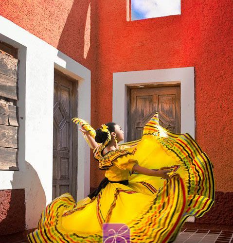 mexican-folcklor-cancun-and-riviera
