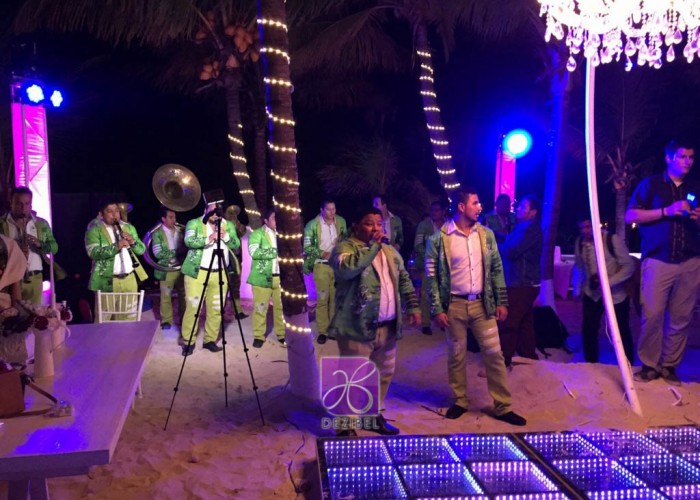 band-music-cancun-weddings-2