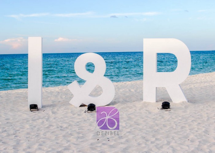 big-letters-wedding-2