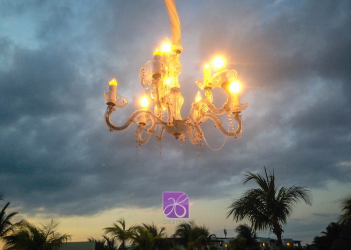 Chandelier-Cancun-Beach-Weddings