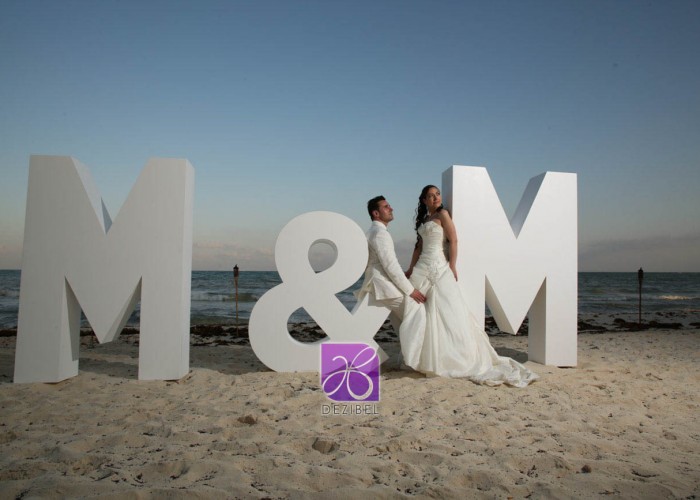 big-letters-wedding-2