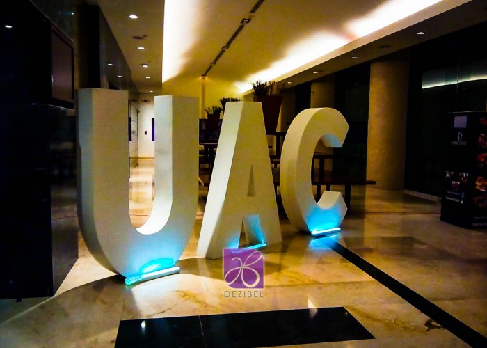 big-letters-wedding-2