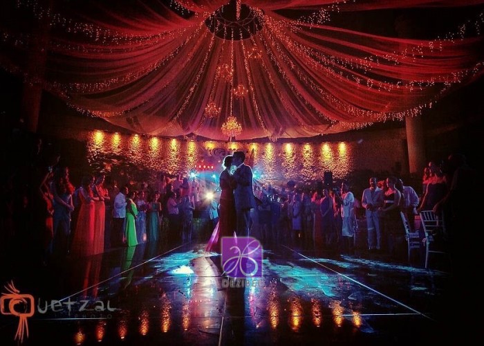 ceiling-drapes-decor-wedding