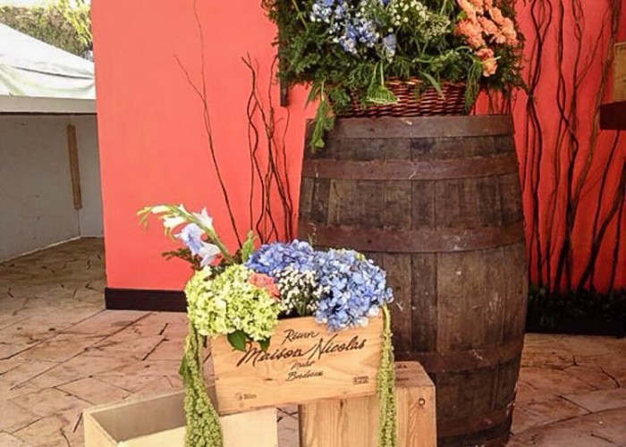 Barrel-Rustic-Decor-Cancun-Wedding-2